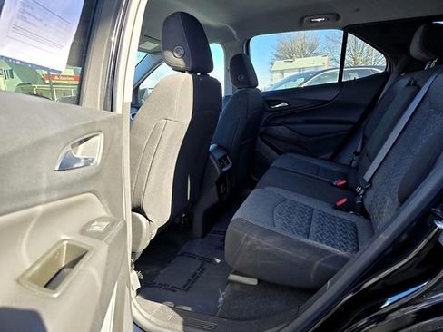 Used 2022 Chevrolet Equinox LT image 21
