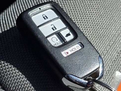 Used 2019 Honda CR-V EX image 36