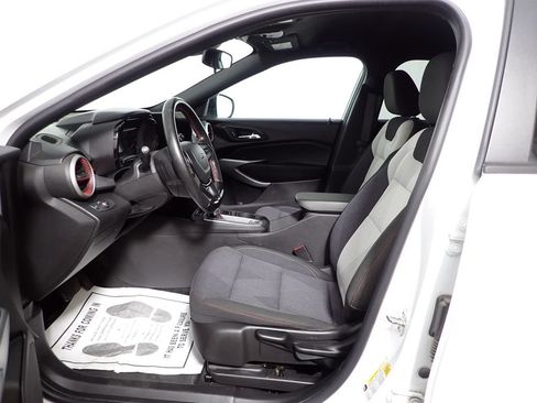 Used 2024 Chevrolet Trax RS w/ Driver Confidence Package FWD image 21