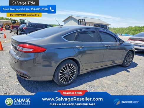 Used 2017 Ford Fusion SE w/ Fusion SE Technology Package AWD/4WD image 4