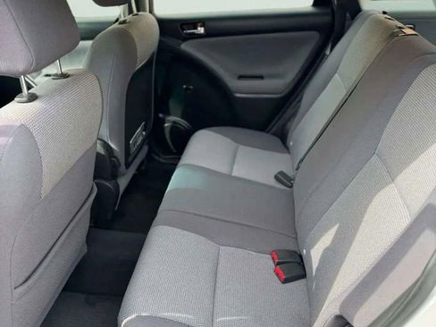 Used 2006 Toyota Matrix XR image 16