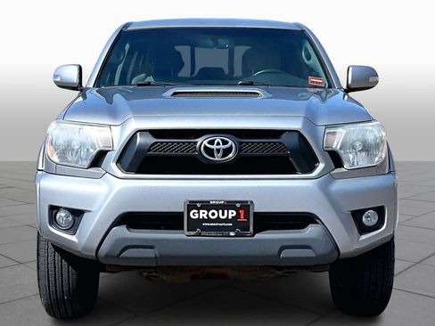 Used 2015 Toyota Tacoma 4x4 Double Cab w/ TRD Sport Package image 4