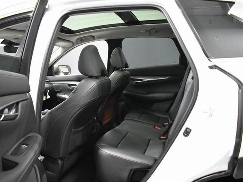 Used 2025 INFINITI QX50 Luxe image 31