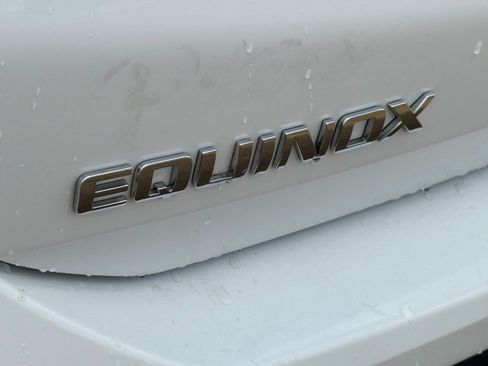 Used 2022 Chevrolet Equinox LT image 8