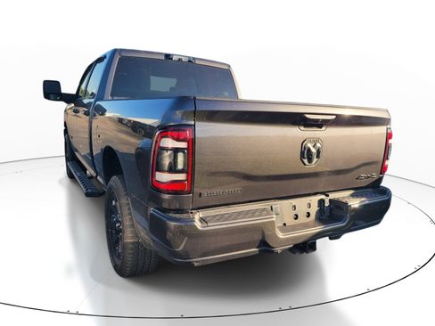 Used 2024 RAM 3500 Big Horn w/ Night Edition AWD/4WD image 6