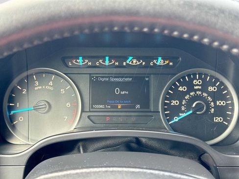 Used 2018 Ford F150 XLT w/ Equipment Group 302A Luxury AWD/4WD image 32