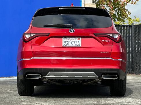 Certified 2025 Acura MDX SH-AWD w/ Technology Package image 5