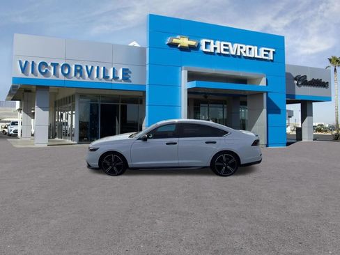 Used 2023 Honda Accord Sport image 8