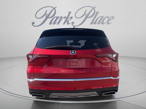 Used 2025 Acura MDX w/ Technology Package FWD image 4