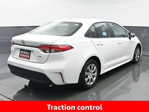 Certified 2026 Toyota Corolla LE FWD image 7