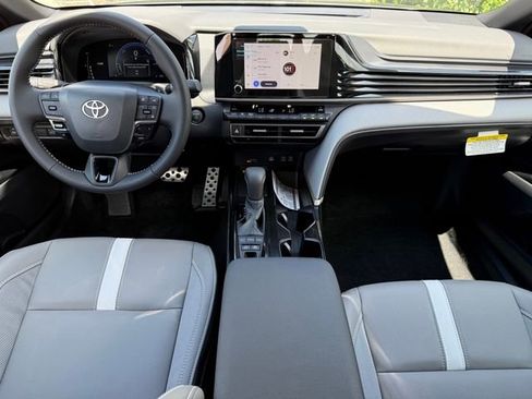 Used 2026 Toyota Camry SE w/ Convenience Package FWD image 22