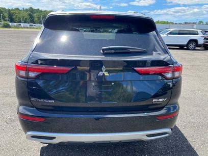 New 2025 Mitsubishi Outlander