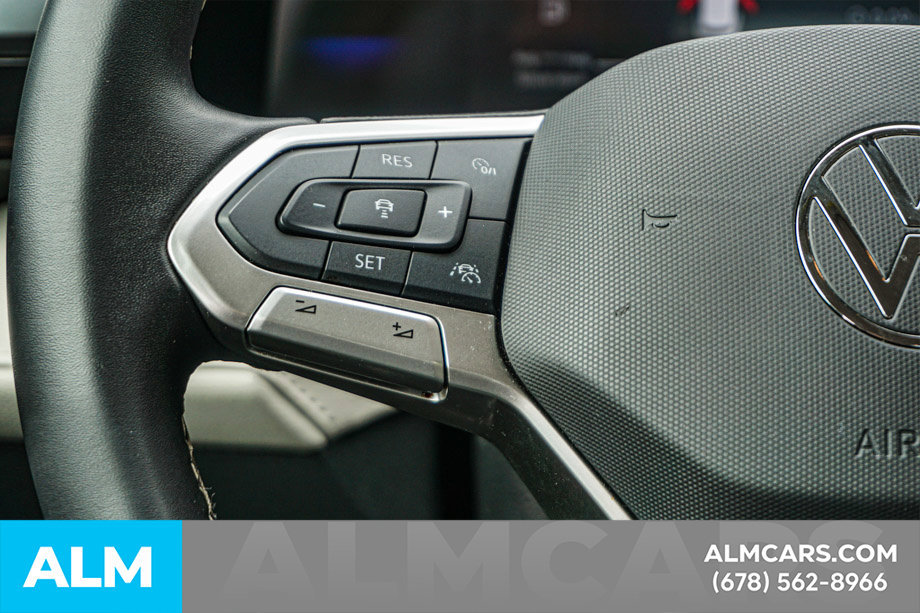 Used 2025 Volkswagen Taos S FWD image 27