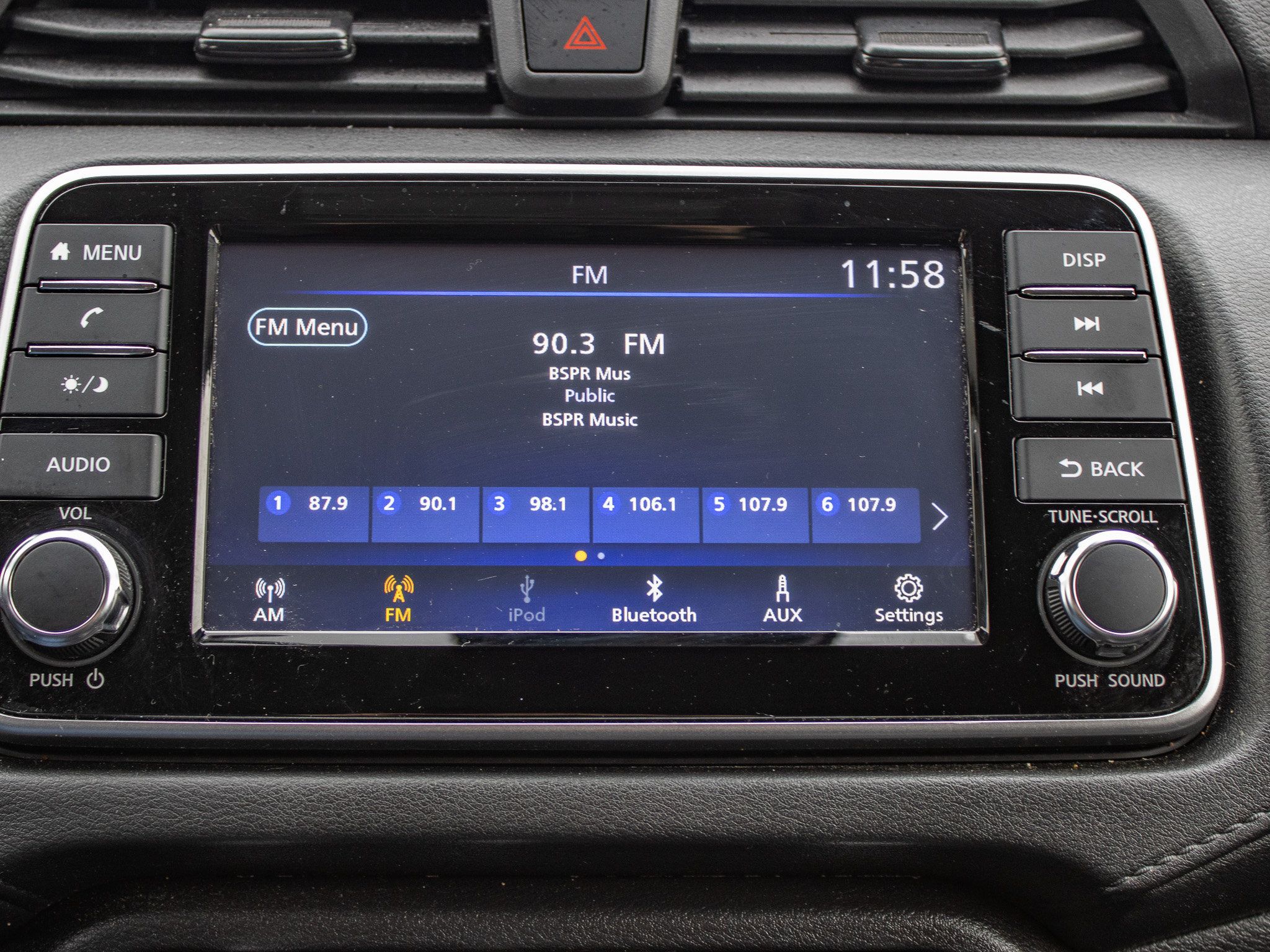 Used 2025 Nissan Versa S w/ Trunk Package FWD image 35