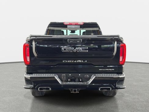 Used 2024 GMC Sierra 1500 Denali Ultimate AWD/4WD image 4