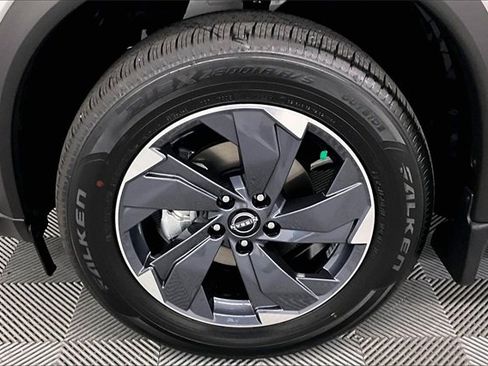 New 2025 Nissan Rogue SV image 11