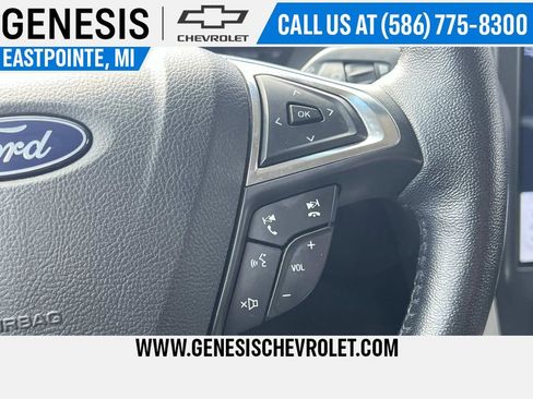 Used 2022 Ford Edge SEL w/ Convenience Package AWD/4WD image 22