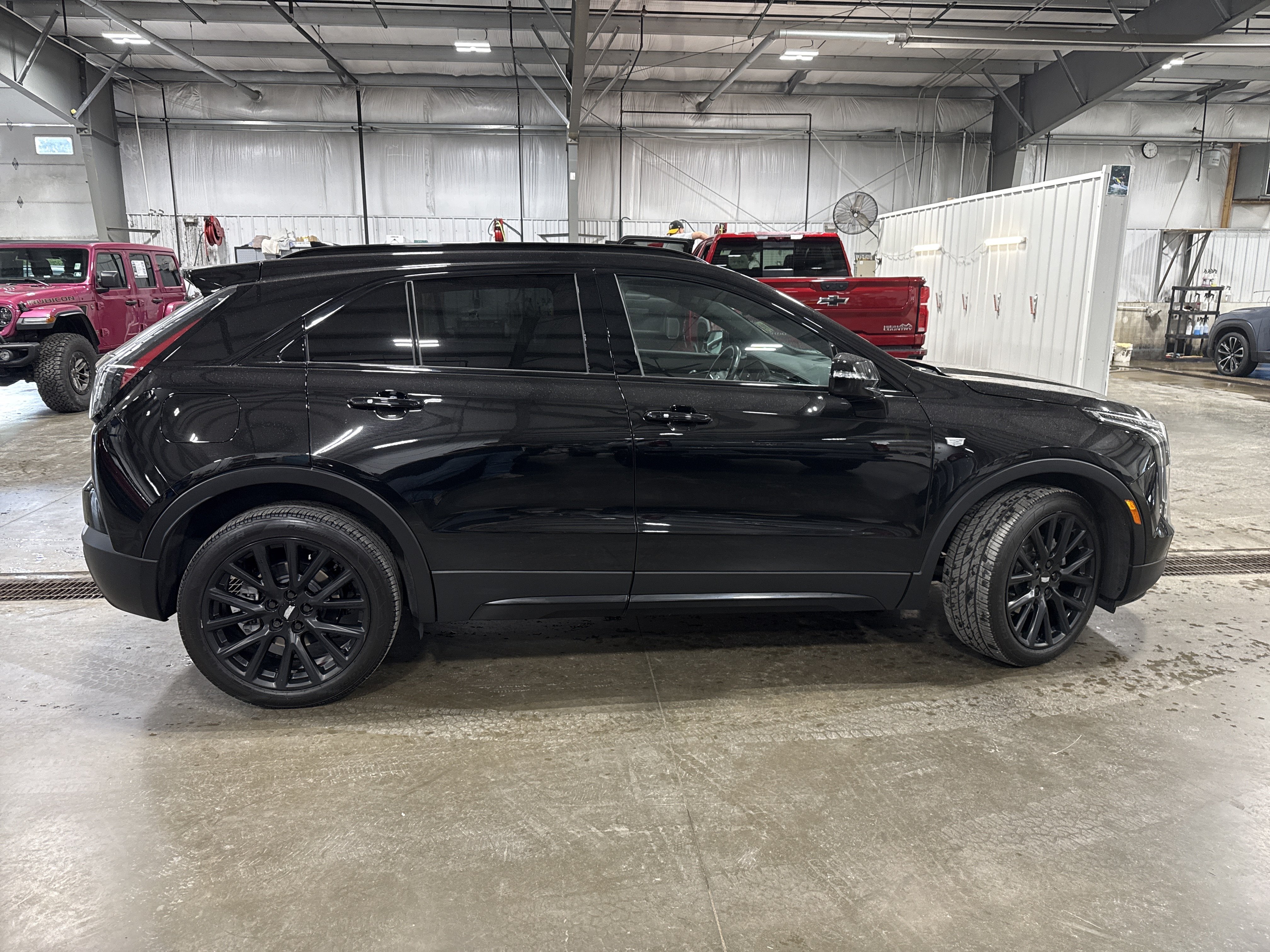 Used 2023 Cadillac XT4 Sport AWD/4WD image 2