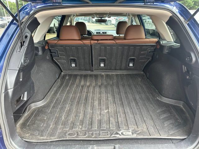 Used 2017 Subaru Outback 2.5i Touring w/ Popular Package #5A AWD/4WD image 18