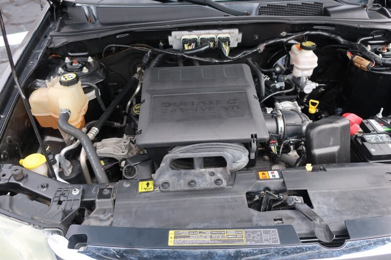 Used 2010 Ford Escape Limited FWD image 40