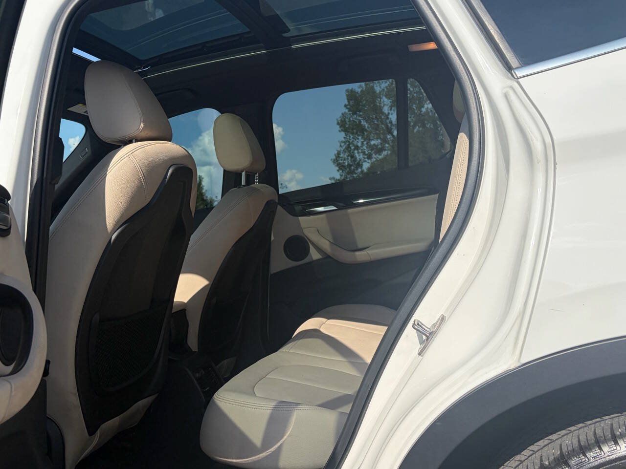 Used 2019 BMW X1 sDrive28i FWD image 18