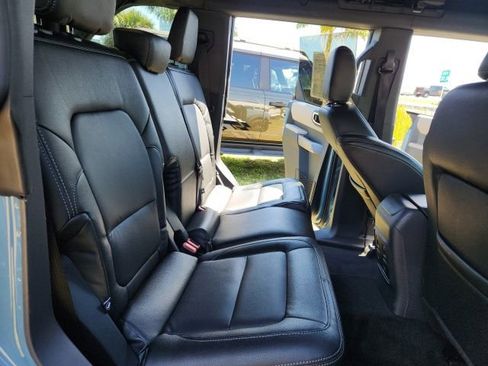 Used 2023 Ford Bronco Wildtrak image 22