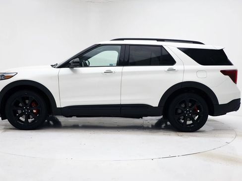 Used 2022 Ford Explorer ST w/ Equipment Group 401A image 5