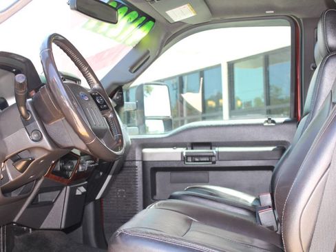 Used 2016 Ford F350 Lariat w/ Lariat Interior Package AWD/4WD image 10