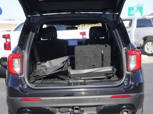 Certified 2023 Ford Explorer ST-Line w/ Class IV Trailer Tow Package image 31