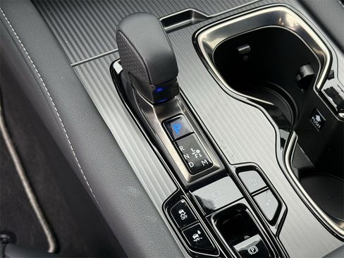 Used 2024 Lexus RX 350 F Sport w/ Convenience Package image 21