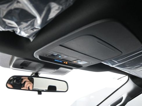 Used 2025 Ford F150 XLT w/ Equipment Group 301A Standard image 19