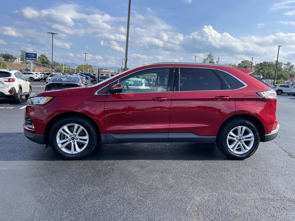 Used 2020 Ford Edge SEL w/ Convenience Package AWD/4WD image 3