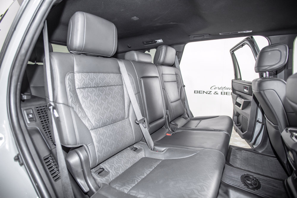 Used 2025 Toyota Sequoia Limited AWD/4WD image 19