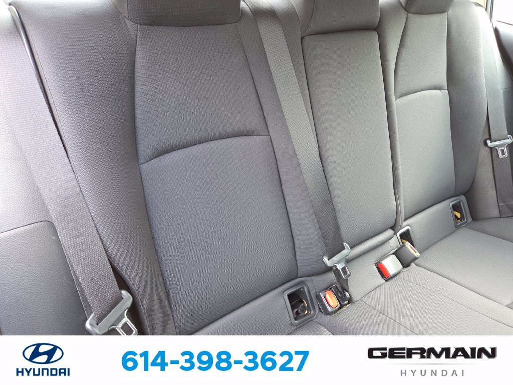 Used 2025 Toyota Corolla LE FWD image 19