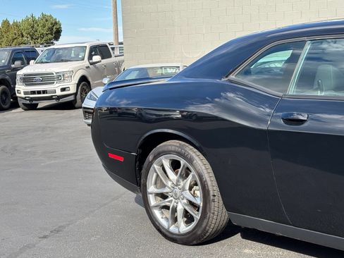 Used 2022 Dodge Challenger GT AWD/4WD image 3