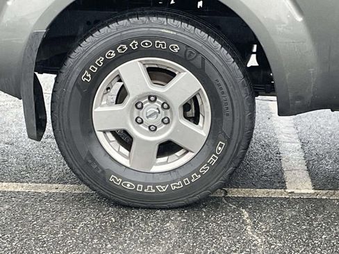 Used 2008 Nissan Frontier SE w/ SE Value Truck Pkg image 12