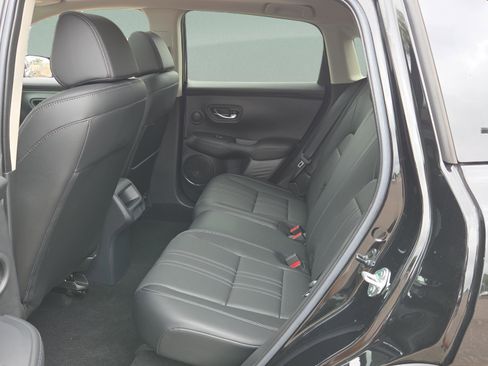 Certified 2025 Honda HR-V EX-L image 11