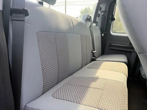 Used 2016 Ford F250 XL w/ XL Appearance Package AWD/4WD image 7