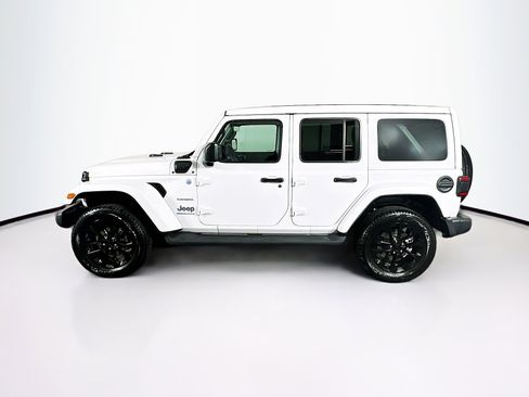 Used 2023 Jeep Wrangler Sahara w/ Cold Weather Group image 4