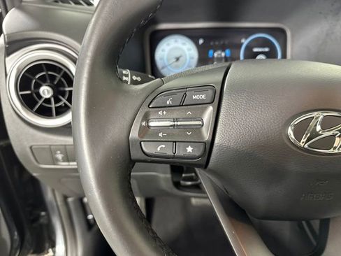 Certified 2022 Hyundai Kona Limited w/ Cargo Package image 15