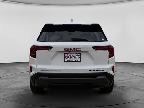 Used 2025 GMC Terrain Elevation AWD/4WD image 9