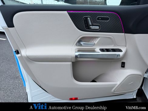 New 2026 Mercedes-Benz GLB 250 4MATIC image 10