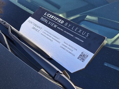 Certified 2022 Lexus NX 300h AWD image 5