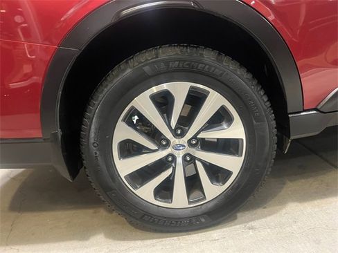 Used 2020 Subaru Outback Premium image 20