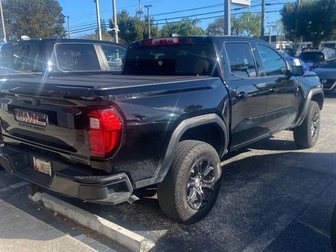 Used 2023 GMC Canyon Elevation image 6