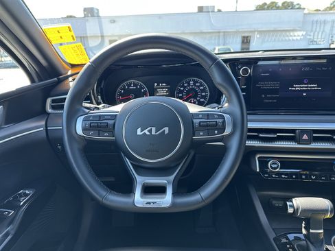 Used 2023 Kia K5 GT-Line image 17
