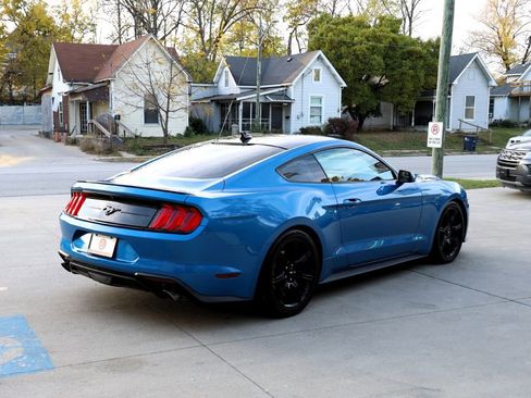 Used 2020 Ford Mustang Coupe w/ Equipment Group 101A RWD image 7