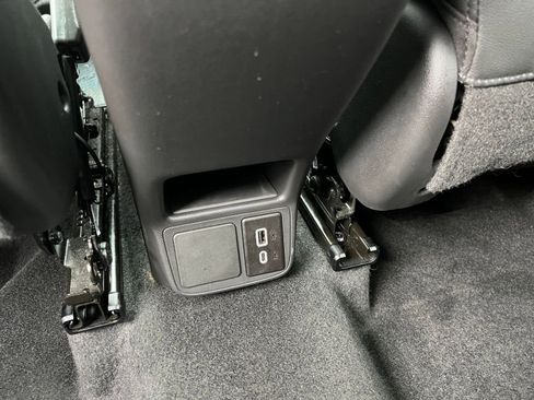 Used 2025 Buick Encore GX Preferred image 23