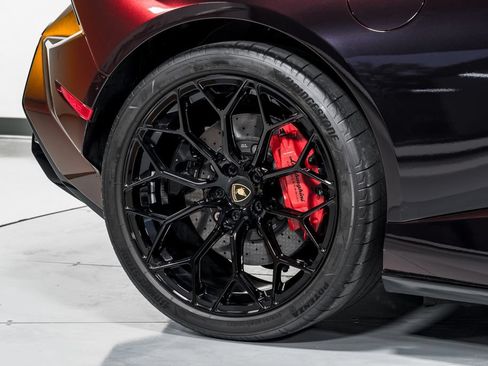 Used 2024 Lamborghini Huracan Tecnica RWD image 49