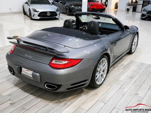 Used 2010 Porsche 911 Turbo image 22